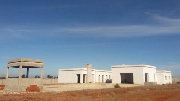 Villa avec piscine zone agricole Mohammedia
