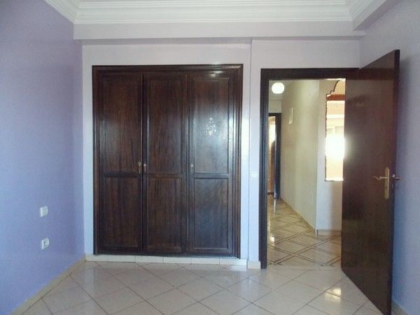 Location 3 chambres vide centre ville
