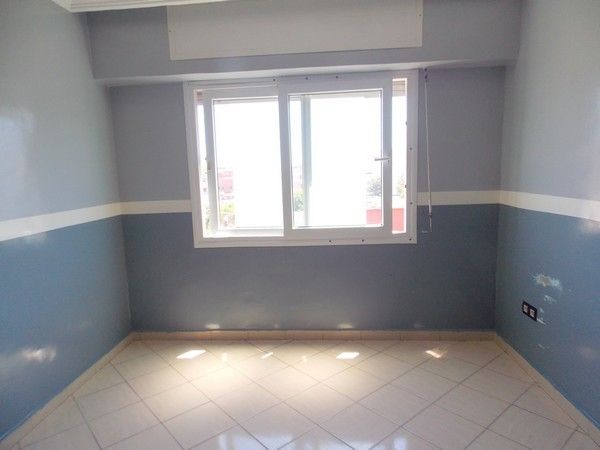 Location 3 chambres vide centre ville