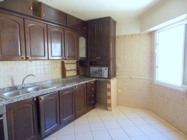 Location 3 chambres vide centre ville