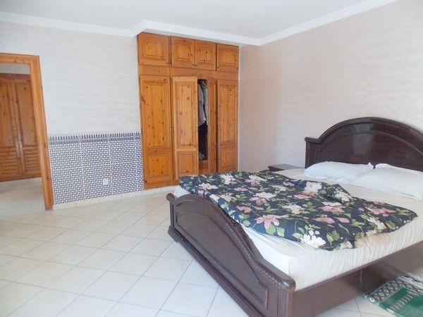Location villa piscine quartier des plages