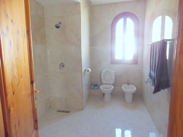 Location villa piscine quartier des plages