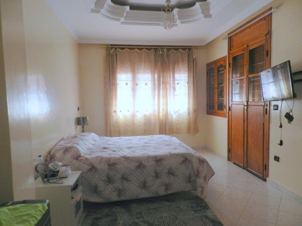 Vends immeuble avec magasin Abdelmoumen