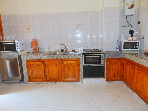Vends immeuble avec magasin Abdelmoumen