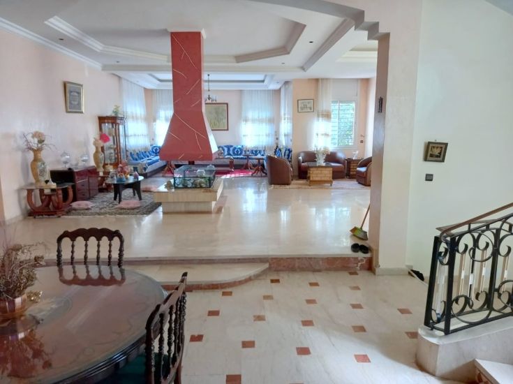 Vente d'une villa avec piscine Mohammedia