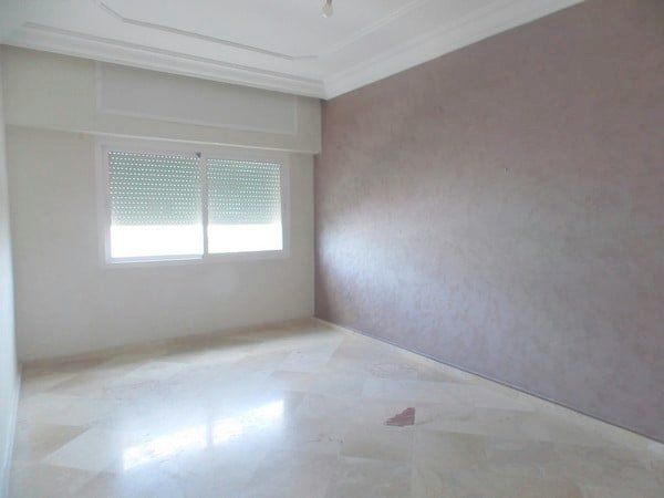 Location bureau avenue des FAR