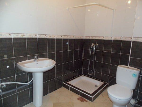 Location bureau avenue des FAR