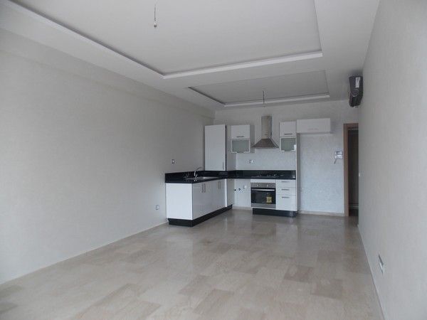 Location Appartement Neuf Vide 83 M2 Au 3ieme Etage Residence Kamal Park