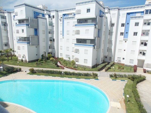 vends appartement 68 m avec 3 facades residence fal azur avec piscine bouznika