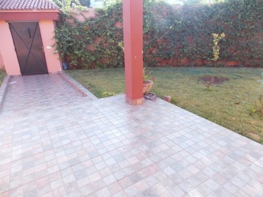 Location villa vide quartier Eucalyptus