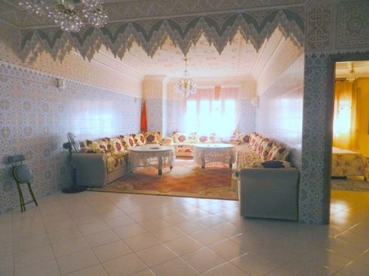 Vends immeuble avec magasin Abdelmoumen