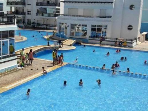 Piscine résidence Marina Beach